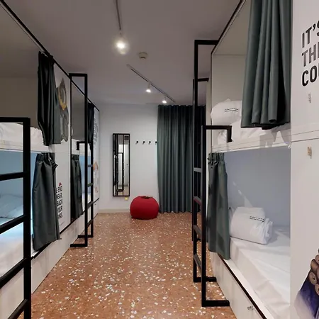 2060 The Newton Hostel-2